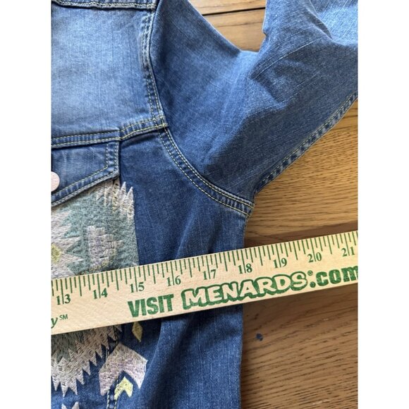LuLaRoe Jean Jacket Size Small Southwest Aztec Boho Embroidered Blue Denim Hippi - Picture 5 of 15